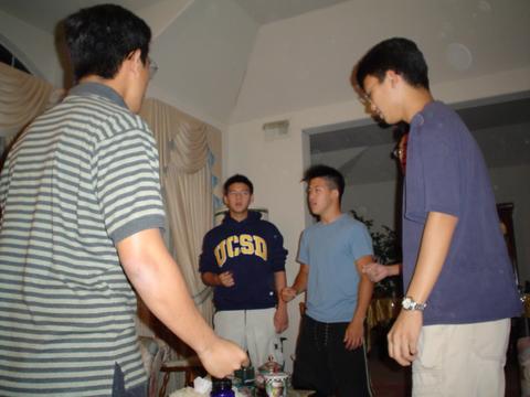 e100.jpg